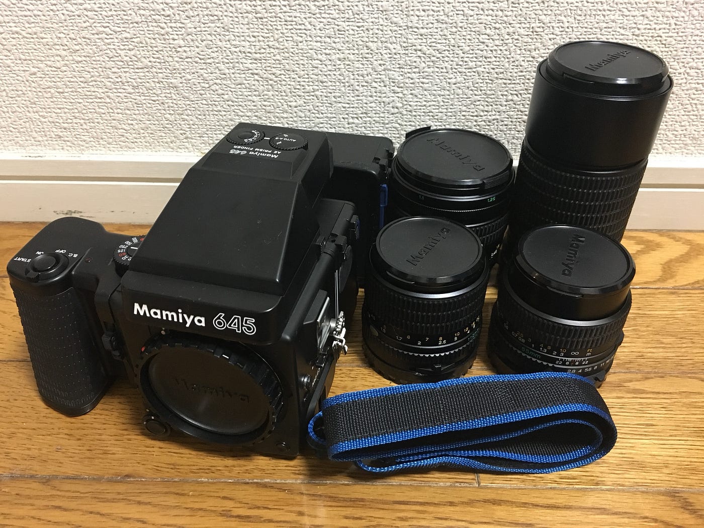 中判フィルムカメラ Mamiya M645 SUPER とレンズセットを購入した | by