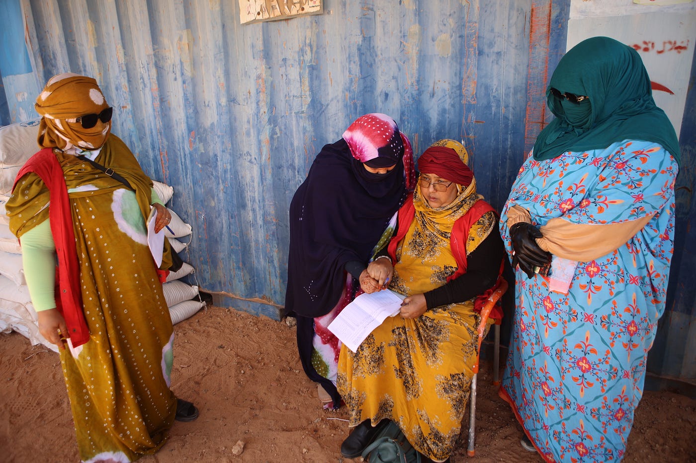 A group of women involved in WFP’s food distribution. ©WFP/Algeria
