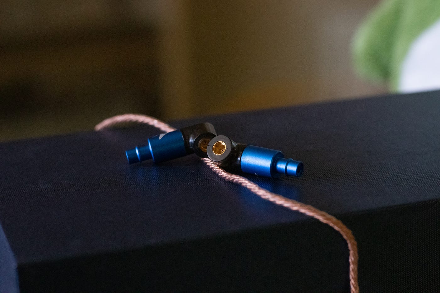 【新品】Akoustyx R-210 インイヤーモニター Akoustyx R-210 Long Term Review: Defined by Ergonomics | by