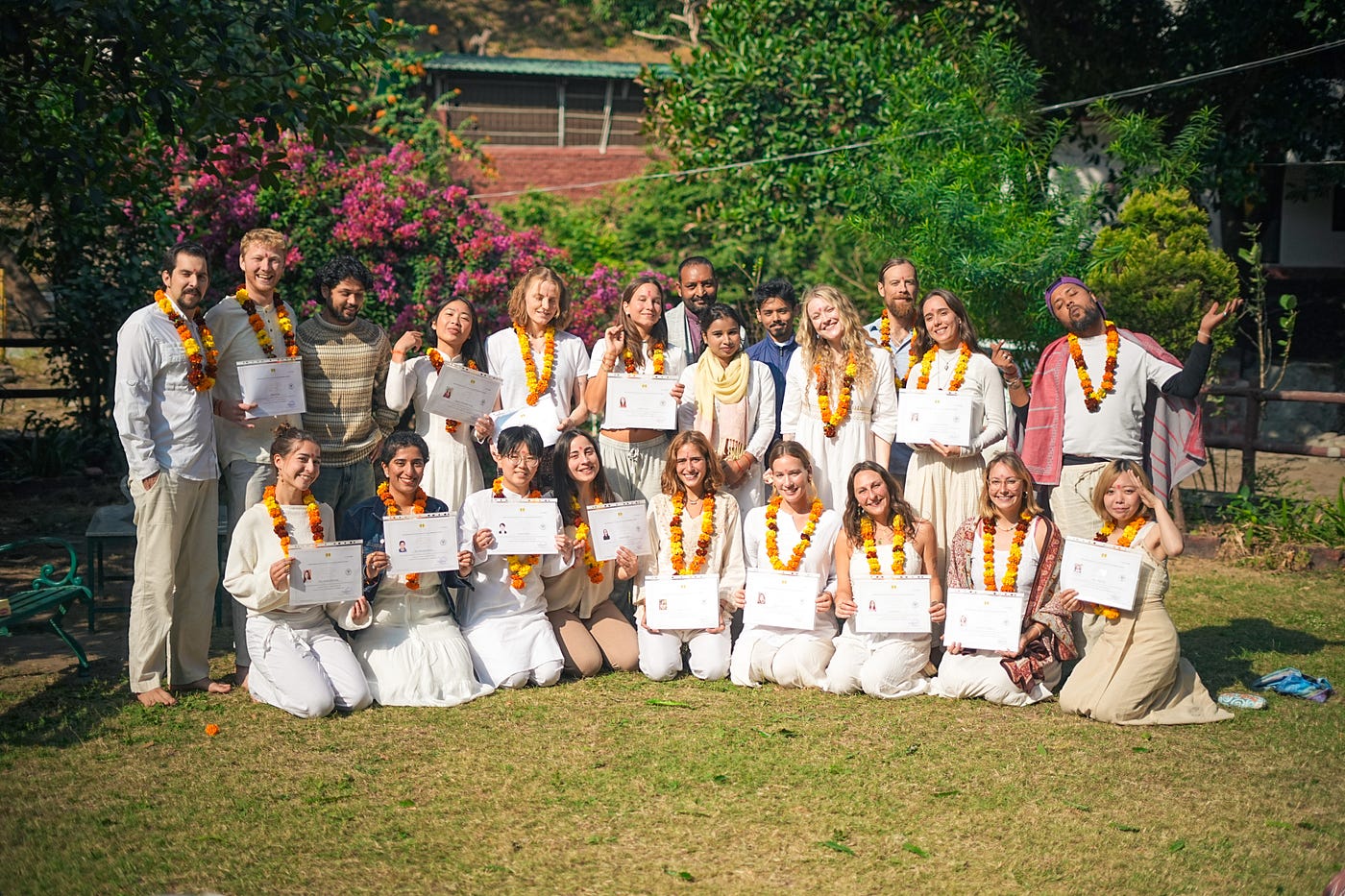 Best 200 Hour Yoga Teacher Training in Rishikesh