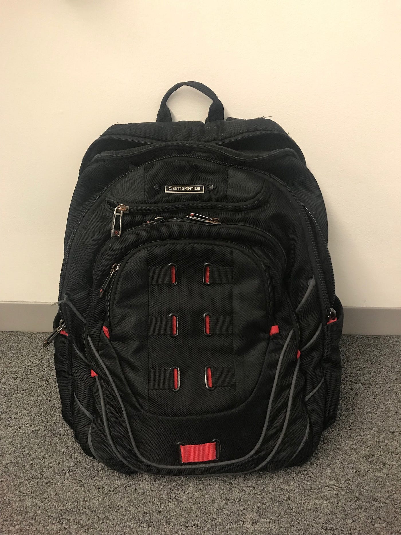 Review: Samsonite 'Tectonic 17" Perfect Fit Laptop' Backpack | by Shani  Abass | Medium