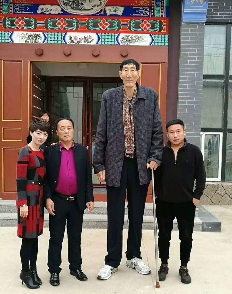 The Extraordinary Tale of Bao Xishun The World s Tallest