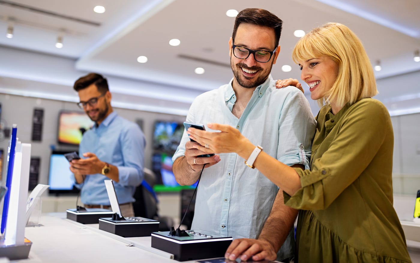 Supercustomers: The Ones Who Keep Coming Back, Again and ...