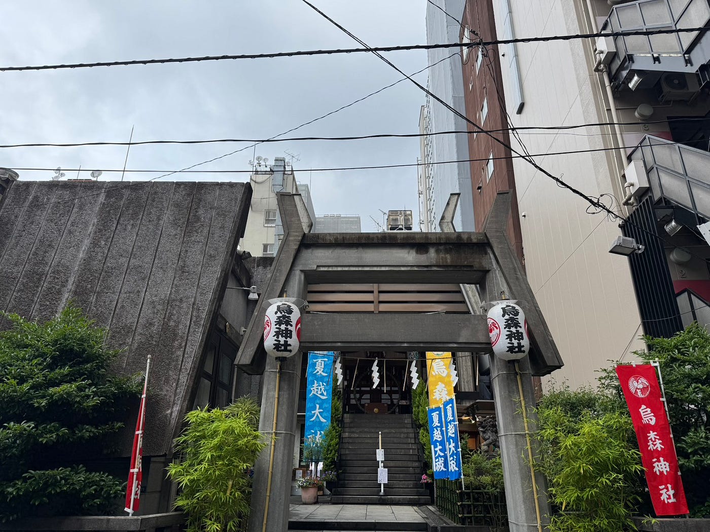 In Tokyo, the Gods Even Live in the Spaces Between Office Buildings
