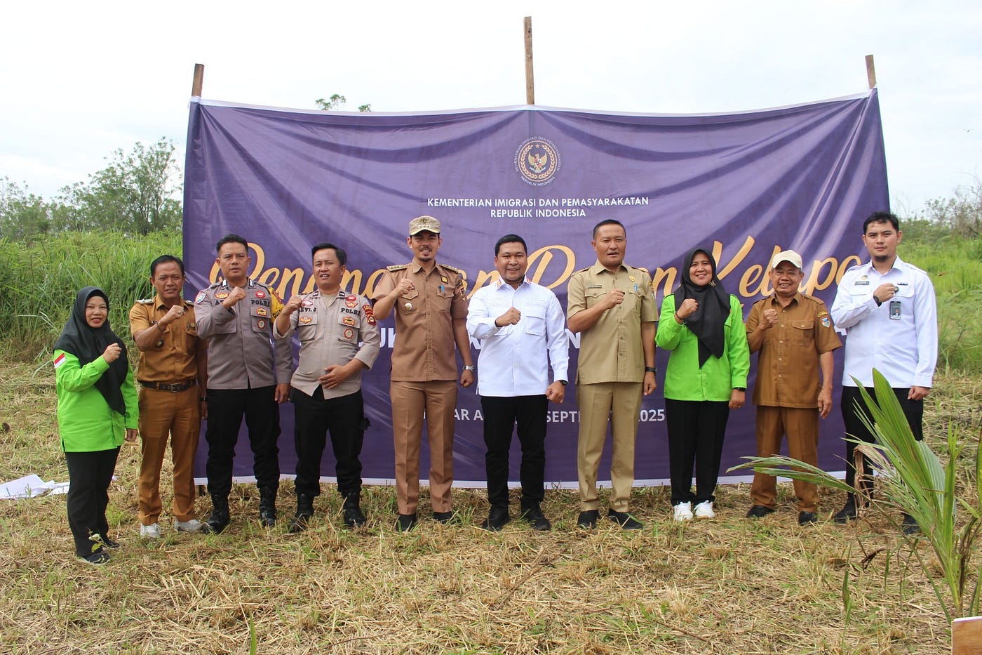 Dukung Ketahanan Pangan Nasional, Lapas Pagar Alam Laksanakan Penanaman Pohon Kelapa