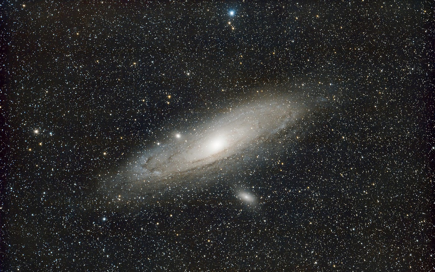 O Universo que Nasceu de uma Voz