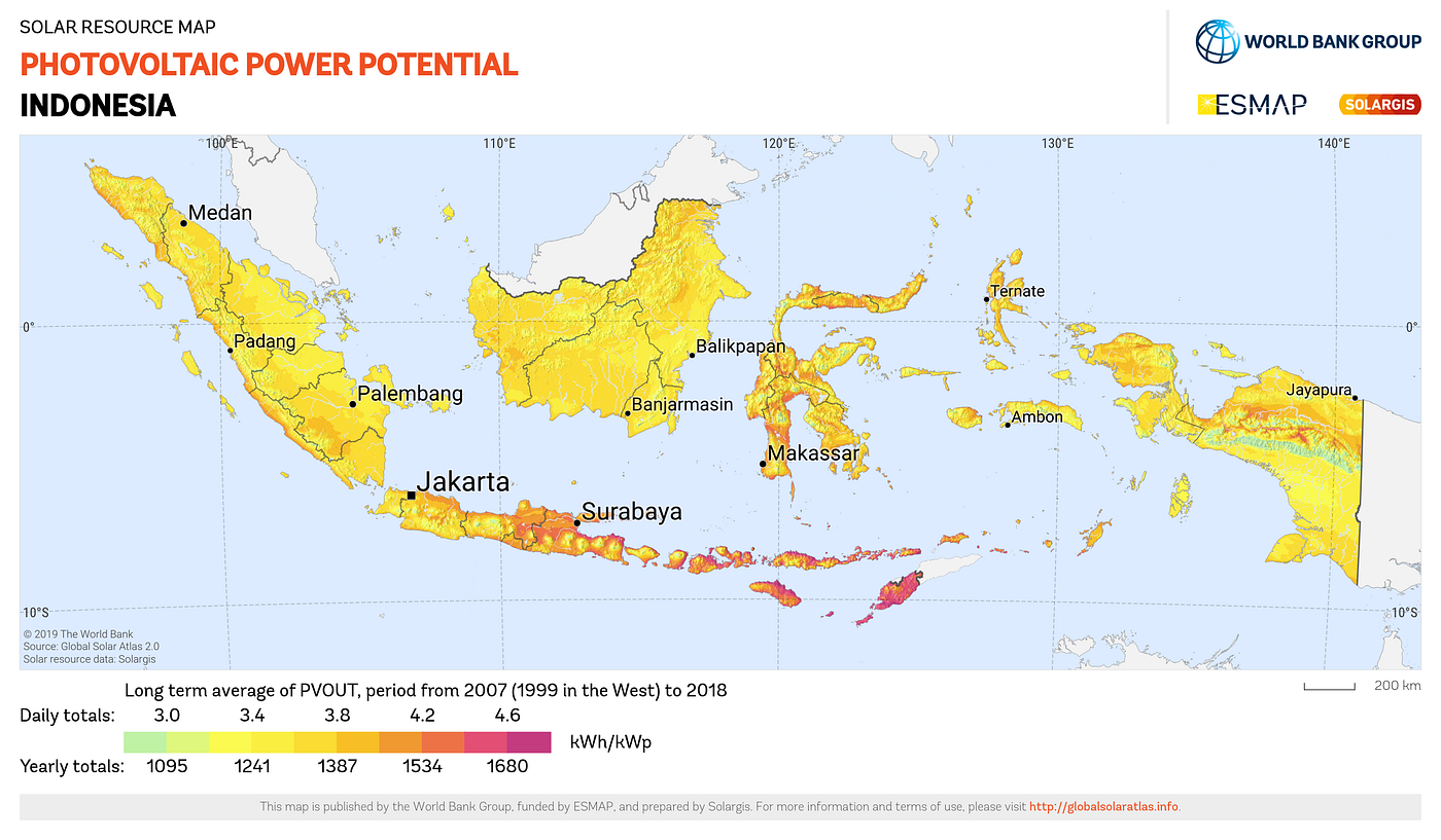 Di Balik Cahaya Panel Surya: Tantangan Limbah dalam Transisi Energi Indonesia