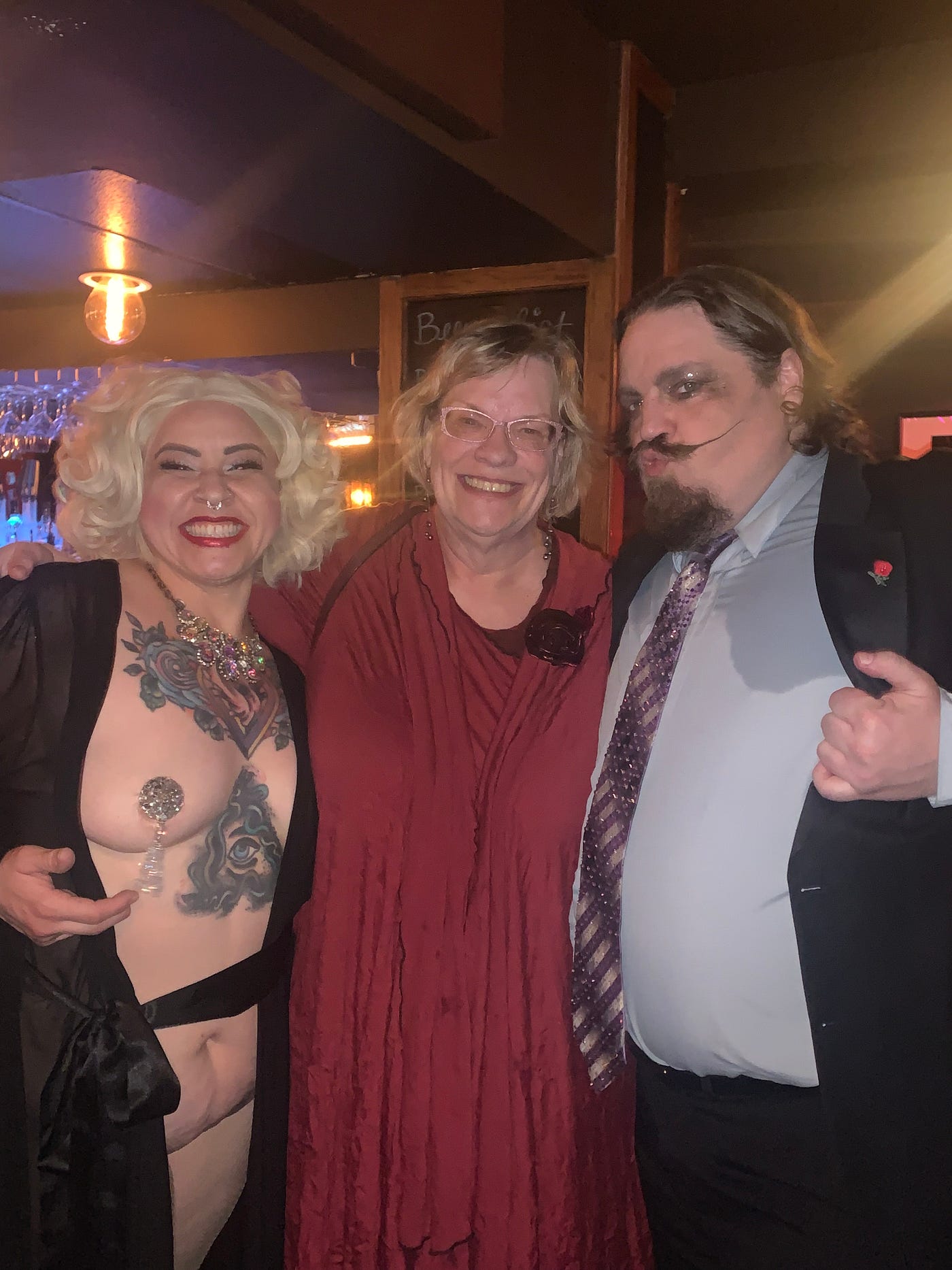 I went to burlesque last Saturday.