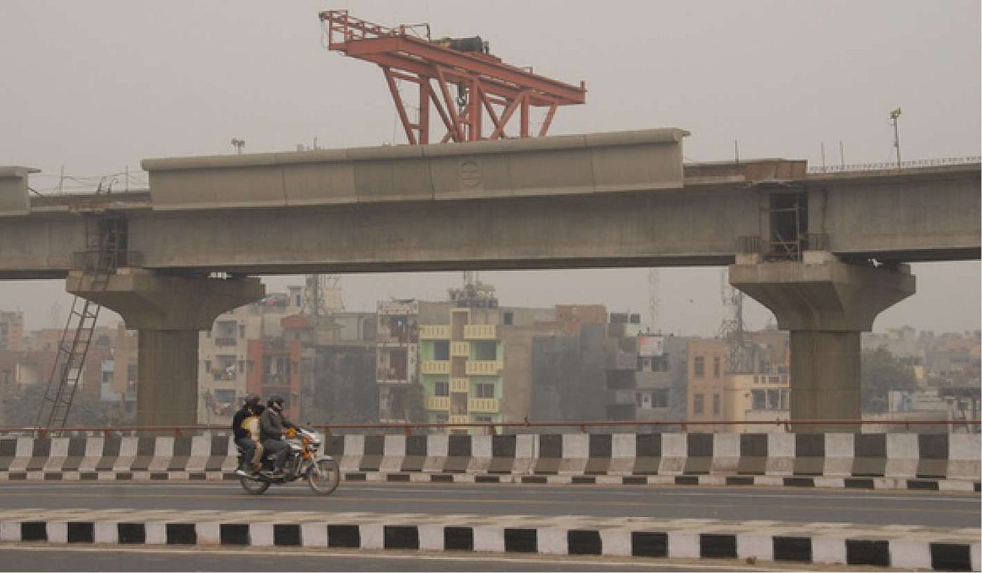 Every expanding city needs a well connected and affordable Rapid Transit System. Delhi Metro’s increasing ridership is an example of this | Photograph by Creative Commons