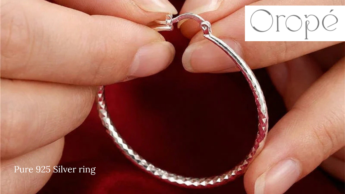 How to Mix Gold and Silver Jewelry Without Breaking Fashion Rules