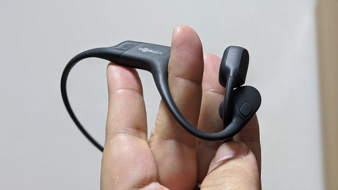 在宅作業にもおすすめ骨伝導イヤホン AfterShokz Aeropex | by Daisuke