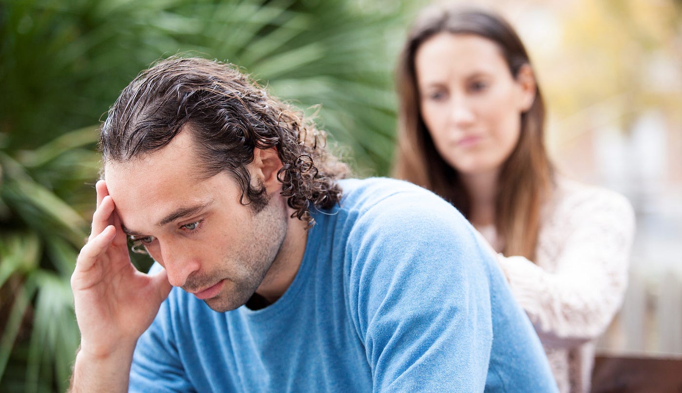 что говорить если и так все понятно. человек молчит. хью лори обмани меня. парень молчит. психология мужчина молчит.