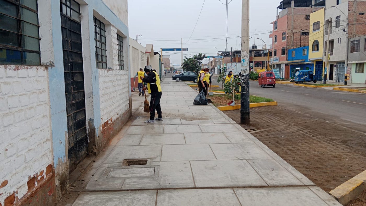 Sentenciados realizan limpieza de parroquia en Chincha