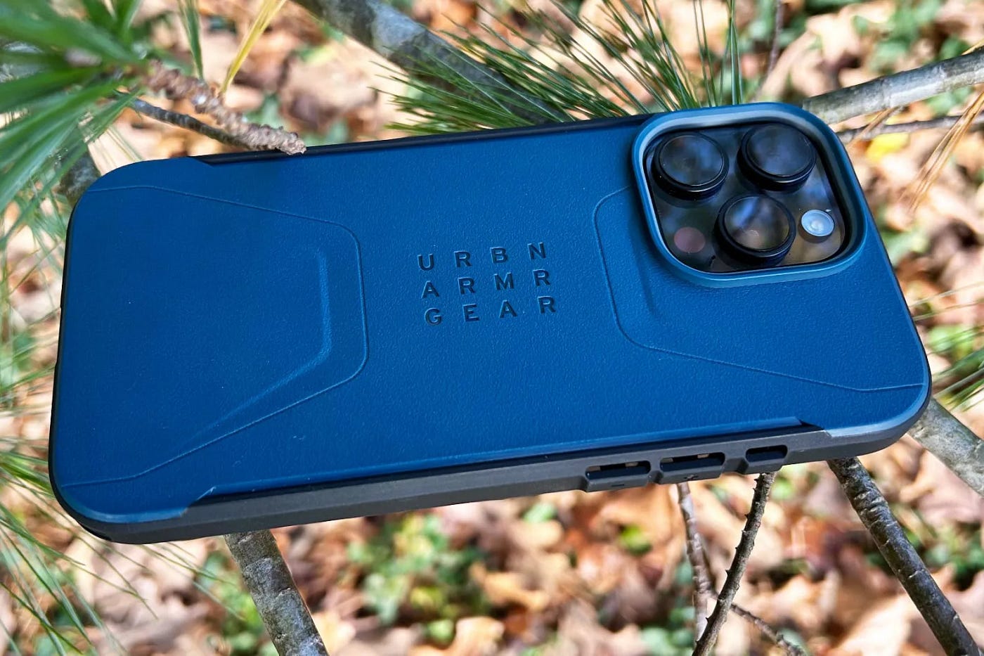 UAG Civilian IPhone 16 Pro Max Case REVIEW — MacSources