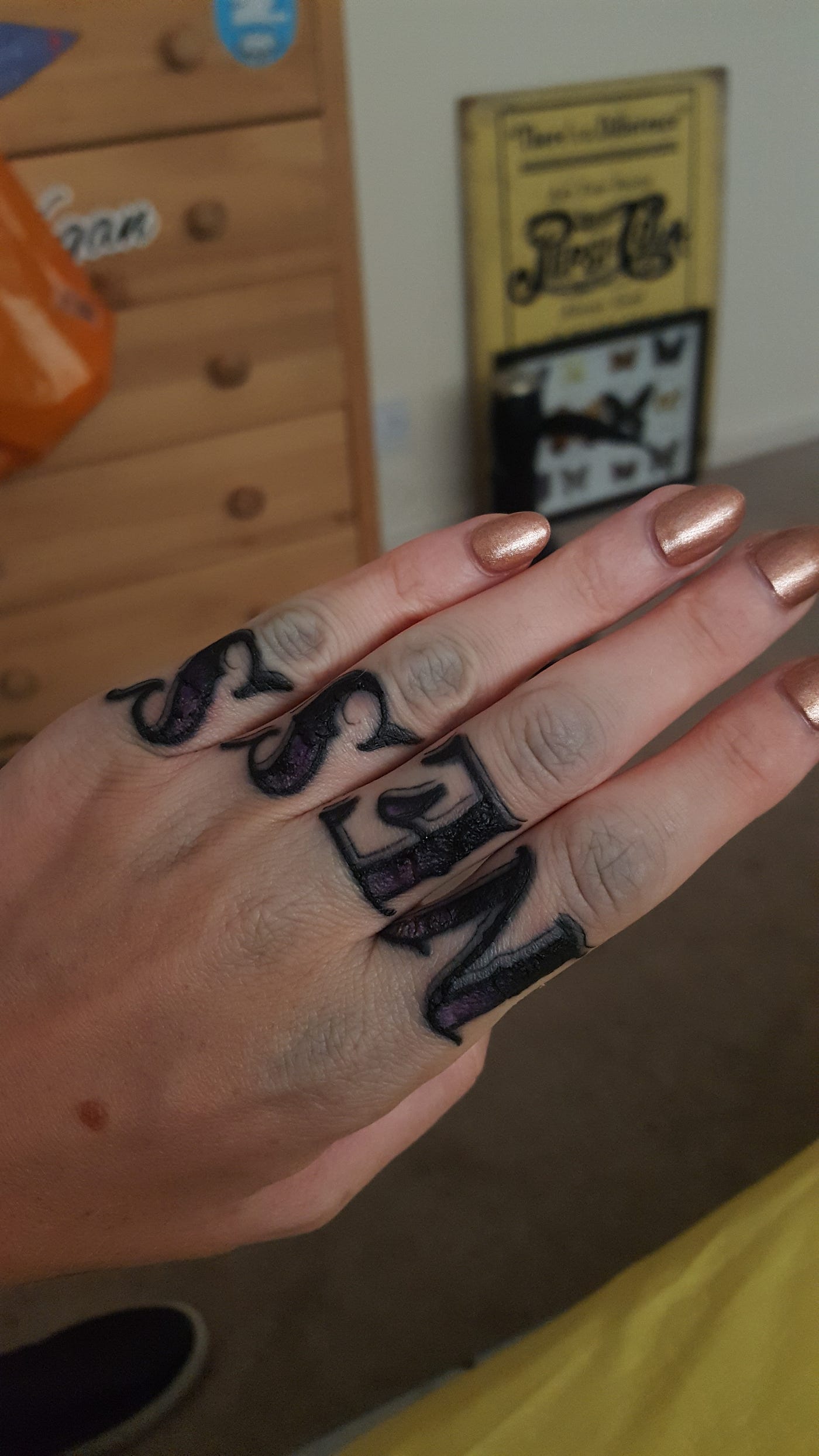 Update more than 72 finger tattoo blowout vova.edu.vn