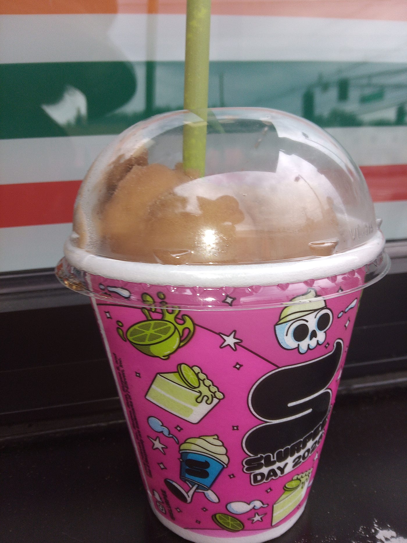 This is the free small slurpee that you can get at 7-Eleven today. No purchase is required. [Featured image by Lucy Santos]