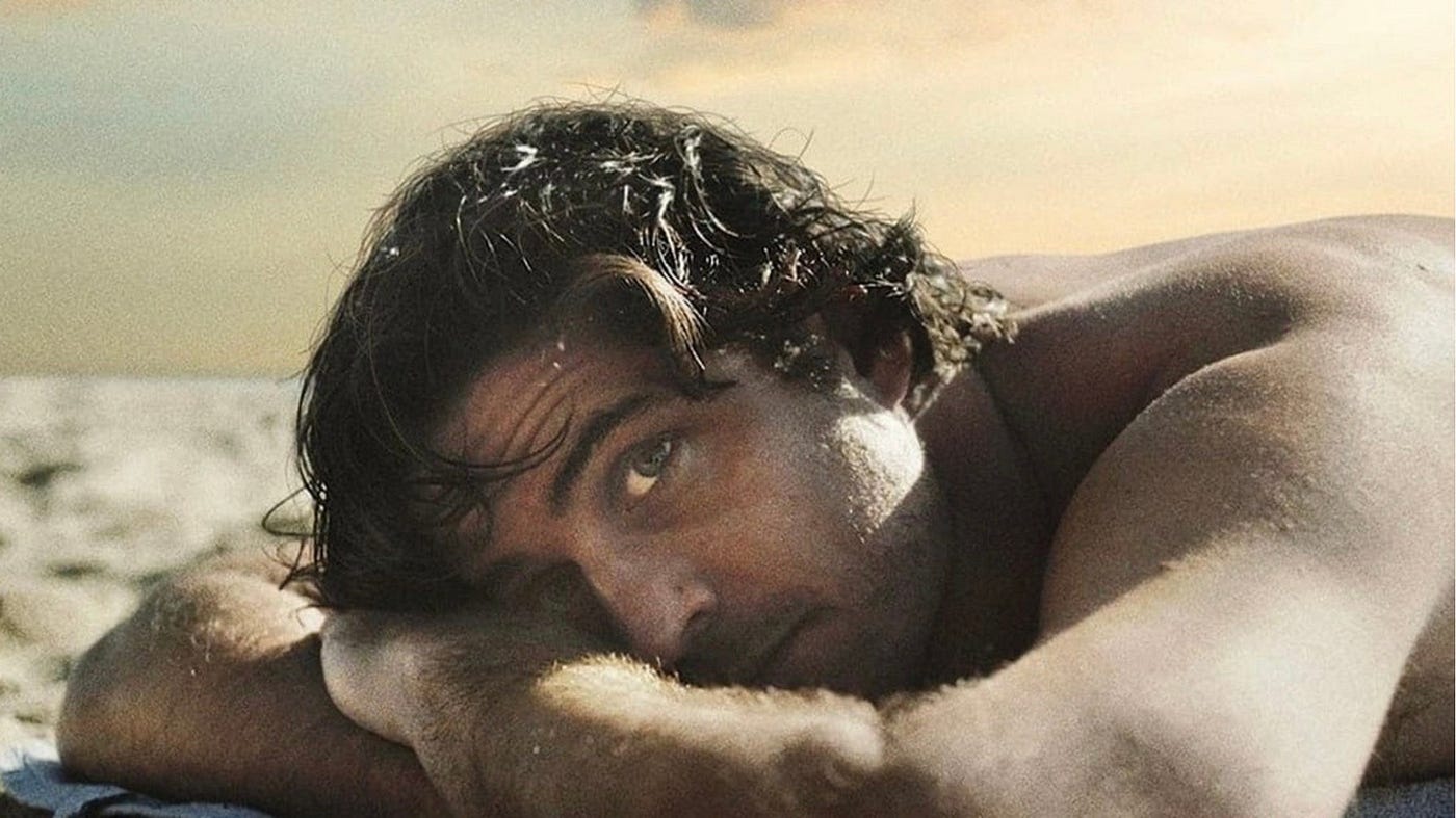 Maré Alta: Filme protagonizado por Marco Pigossi e dirigido por seu marido, Marco Calvani, é uma…