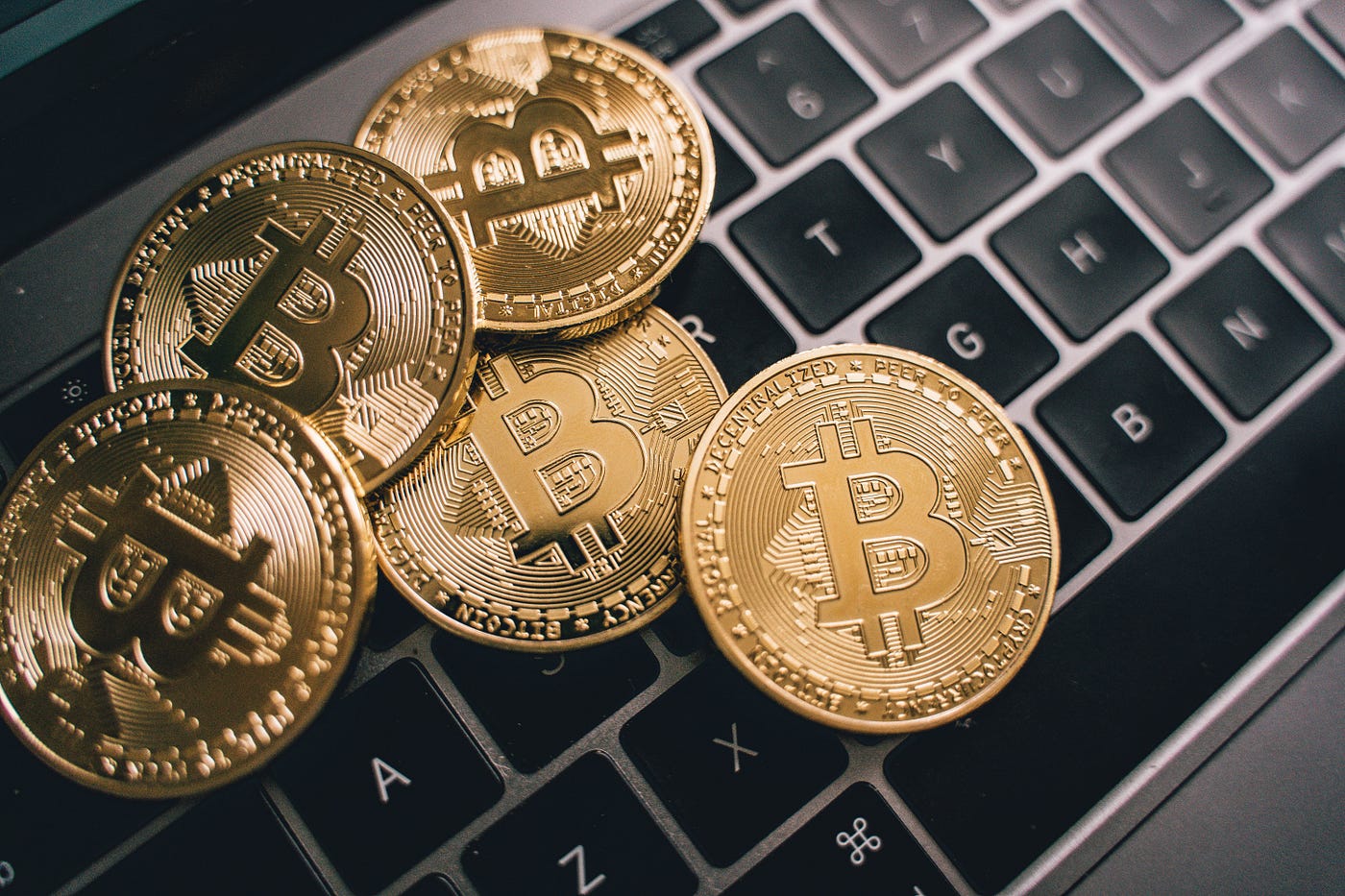 Bitcoin Scams and How To Avoid Them | by Toby Hazlewood | Level Up Coding
