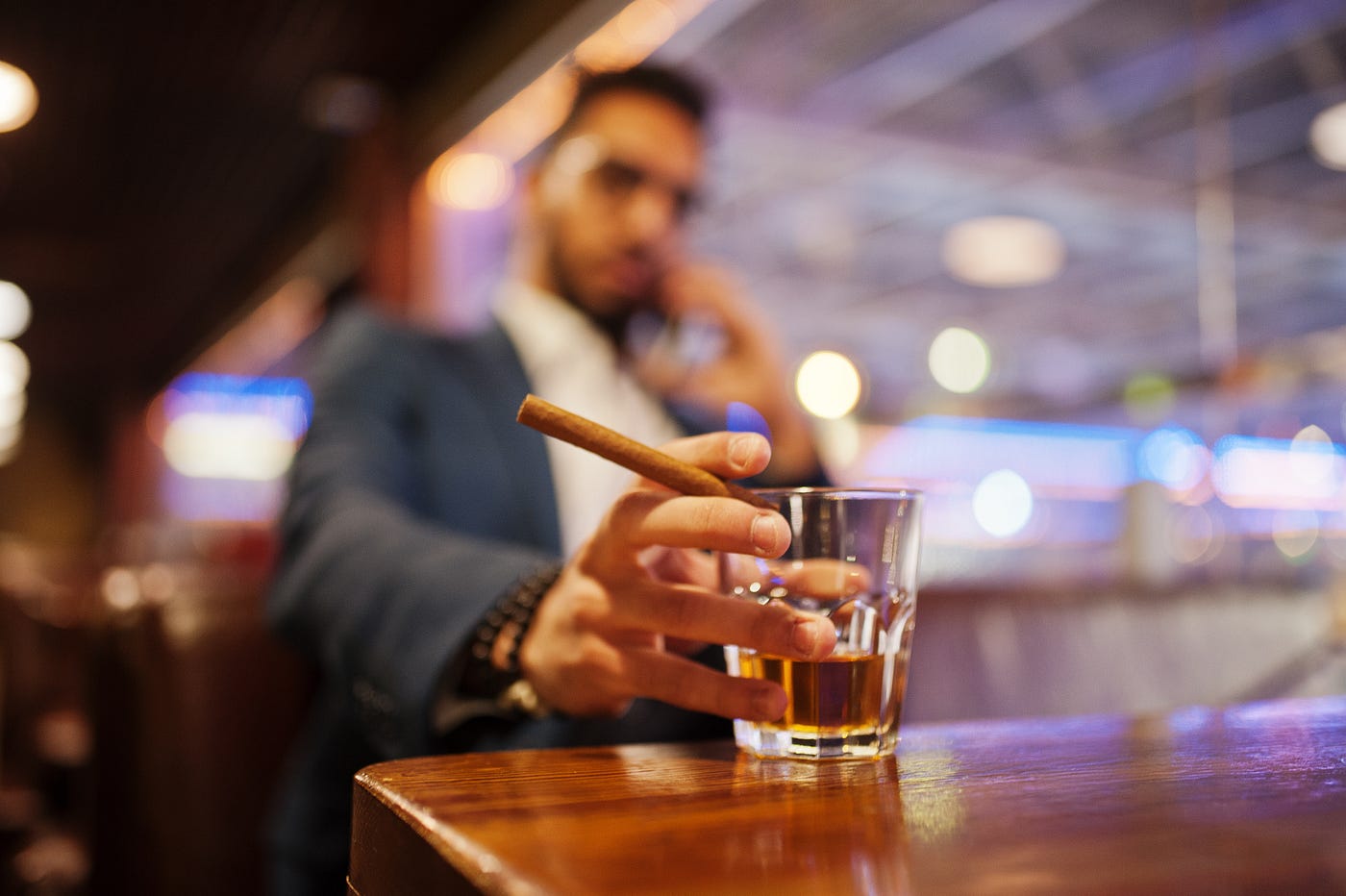 How Many Cigarettes in a Geek Bar? Full Guide