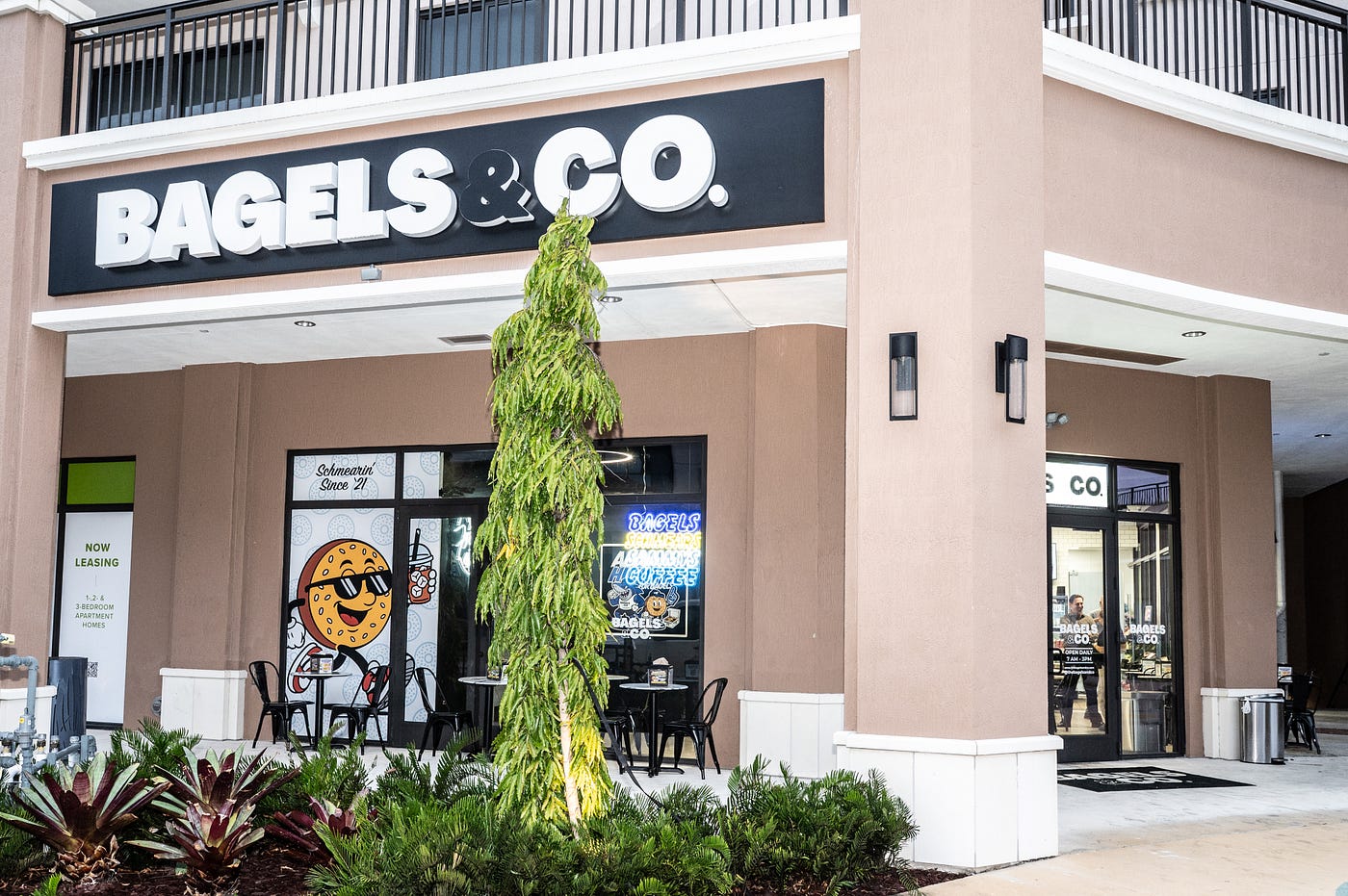 Bagels & Co. storefront in Davie (Credit: Michael Murphy)