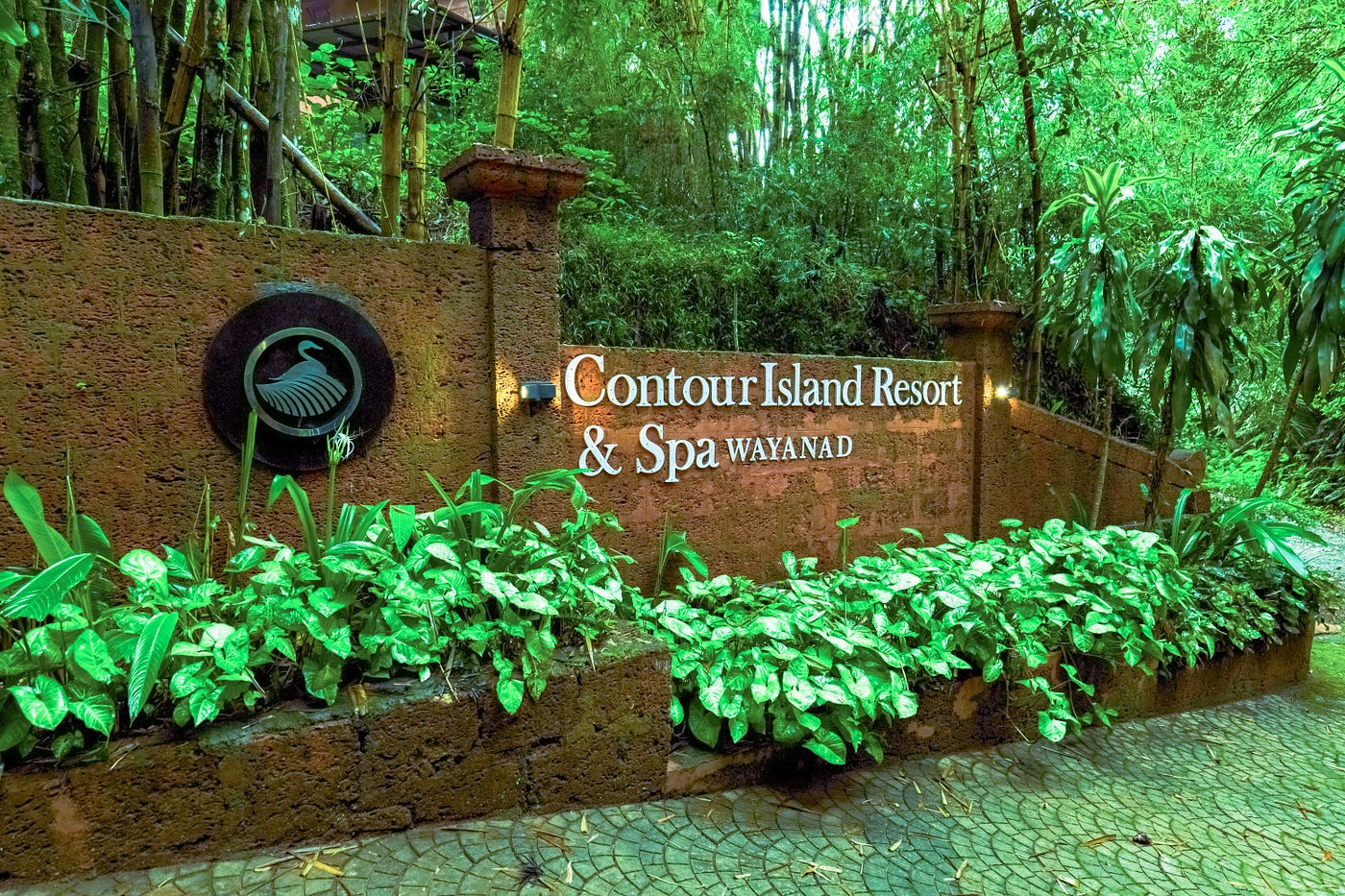 Monsoon Resort Experience in Kerala: A Quiet Island Escape at Contour Island Resort & Spa