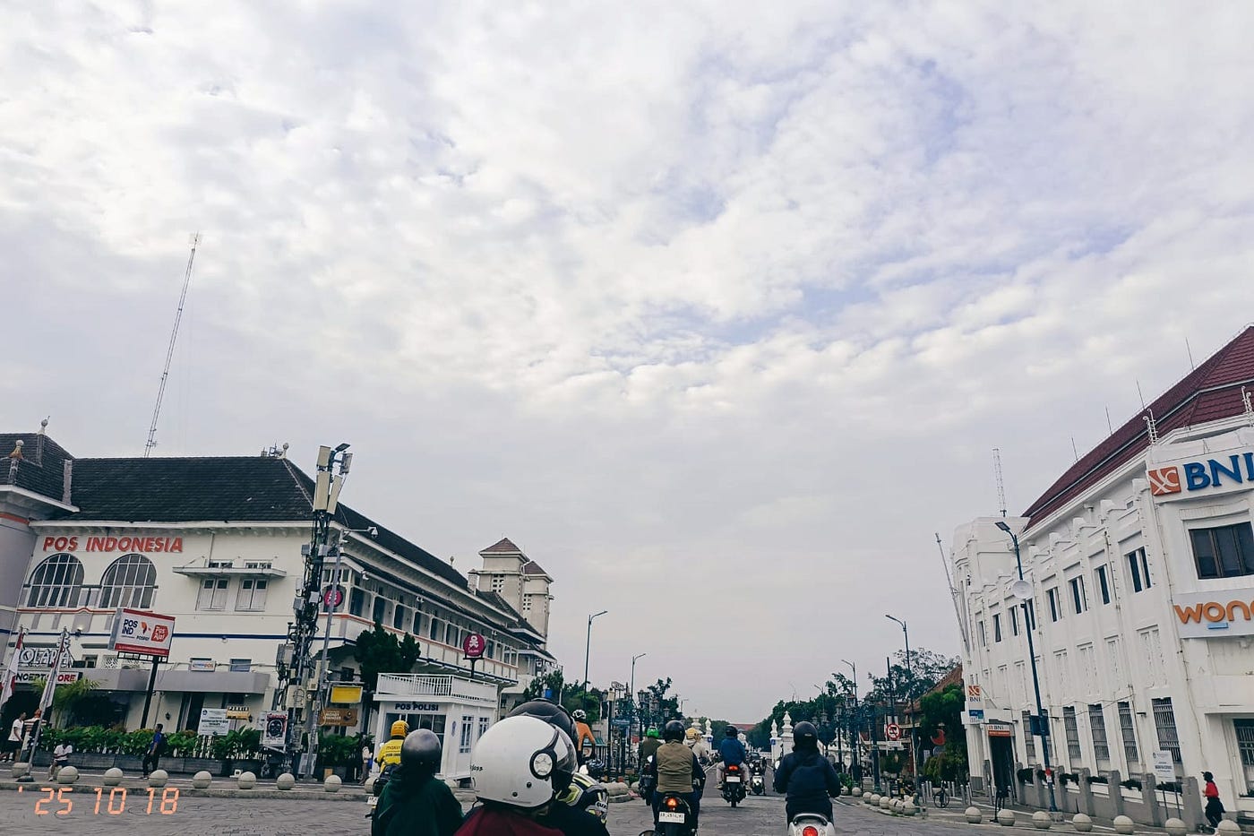 Bekerja dari Yogya