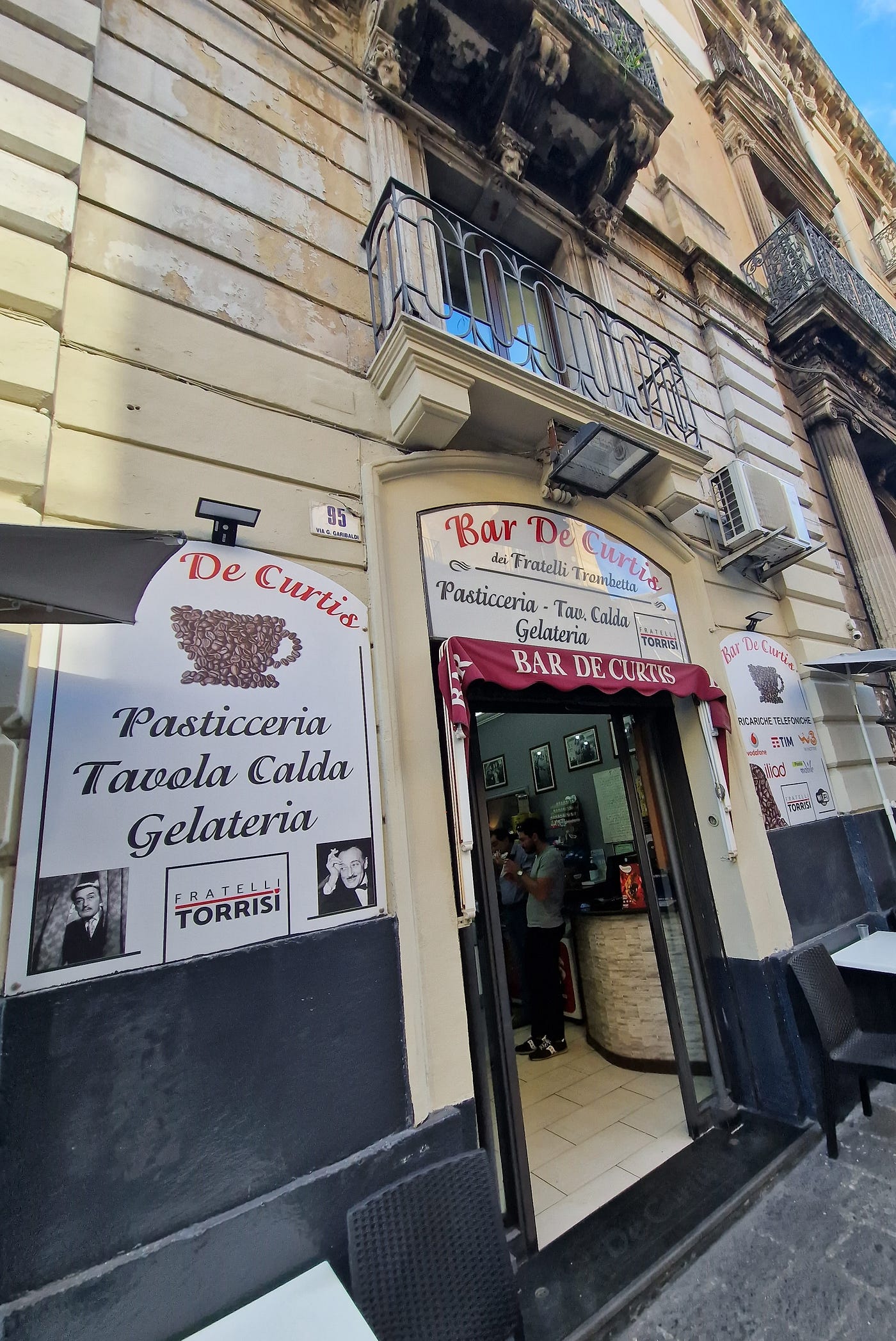 Bar de Curtis. Image by the author.