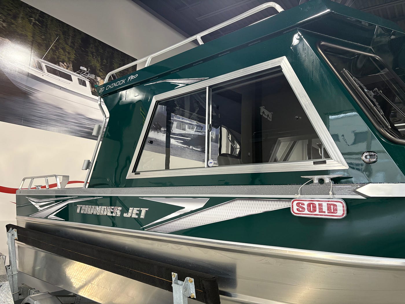 Top 7 Benefits of Buying a Boat in Winter