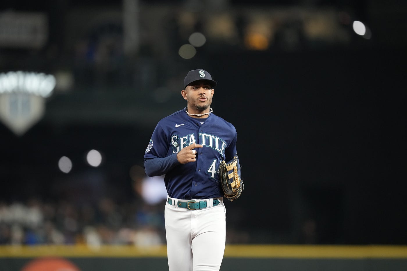 Julio Rodríguez Announced as Rawlings® American League Gold Glove Finalist, by Mariners PR, Oct, 2023