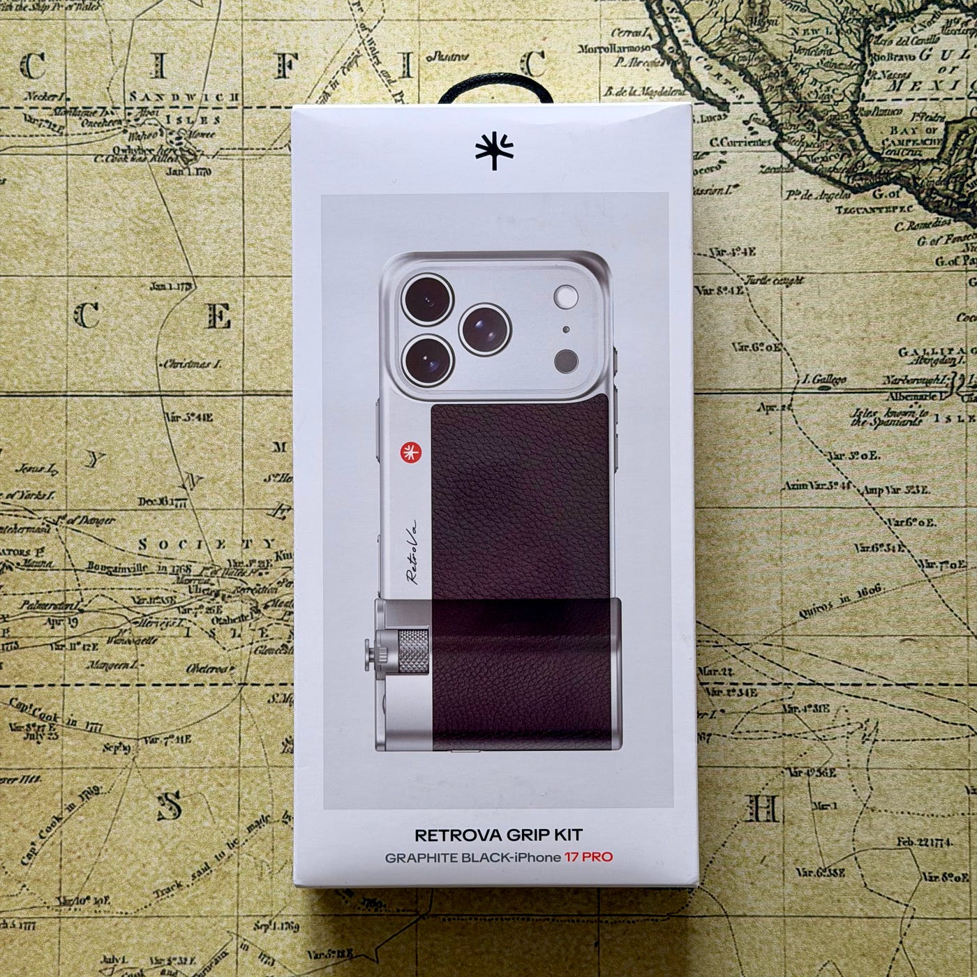 Pgytech Retrova Grip Kit Review. Can it Give an iPhone that Real