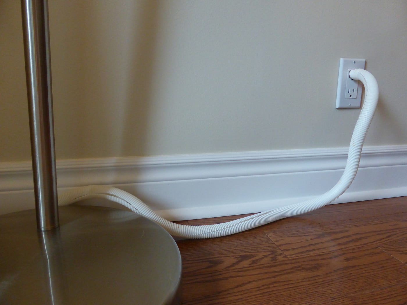 How to hide extension cord cable : r/DeskCableManagement