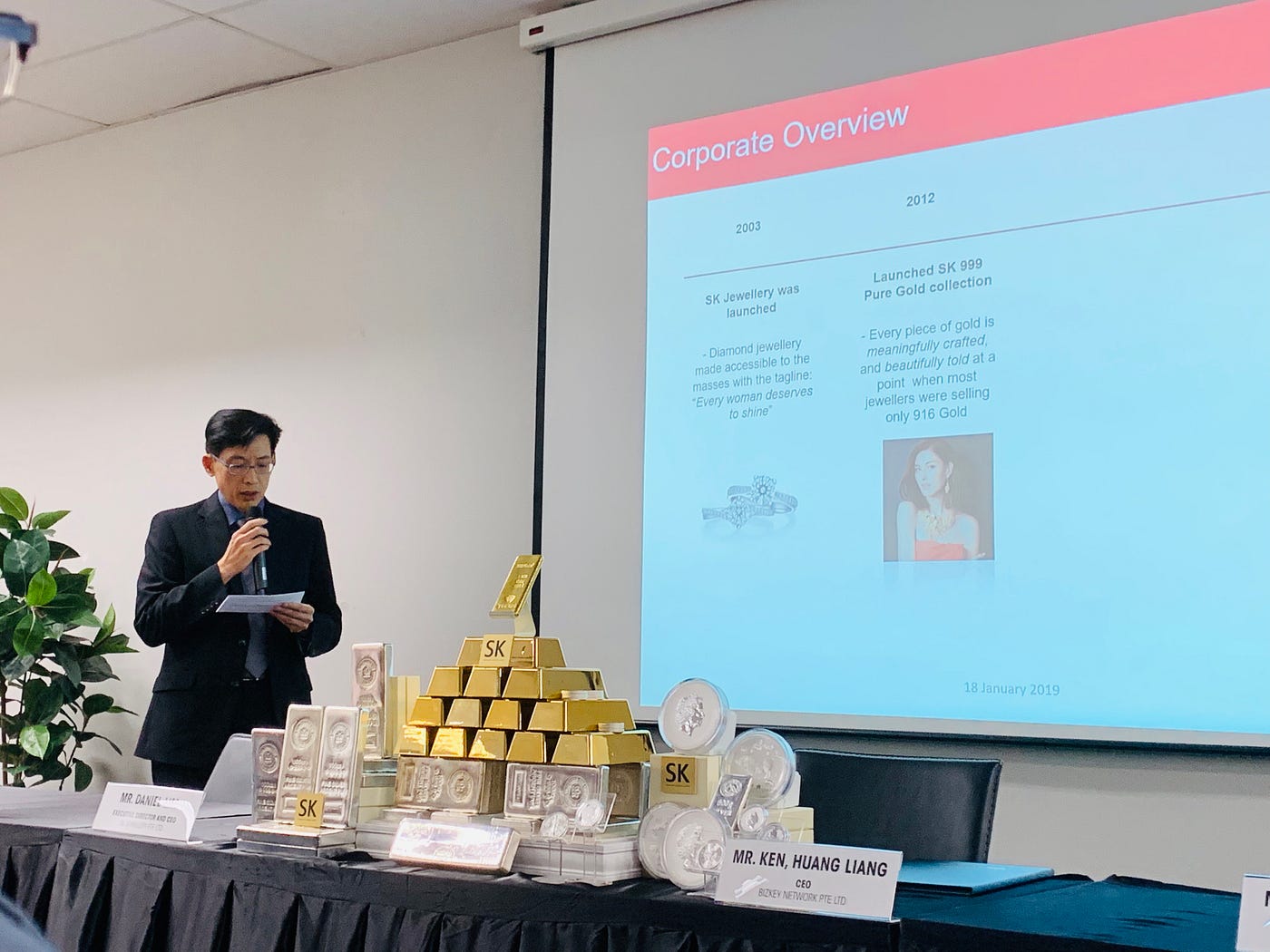 Top Blockchain Projects gather together with SK Jewellery, the largest  Jewellery chain in Singapore, to push for mass adoption of cryptocurrency |  by Bizkey | Bizkey Official | Medium