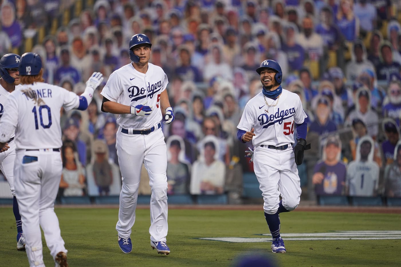 Seager brothers trade homers as younger Corey gets the final laugh by Rowan Kavner Dodger Insider picture