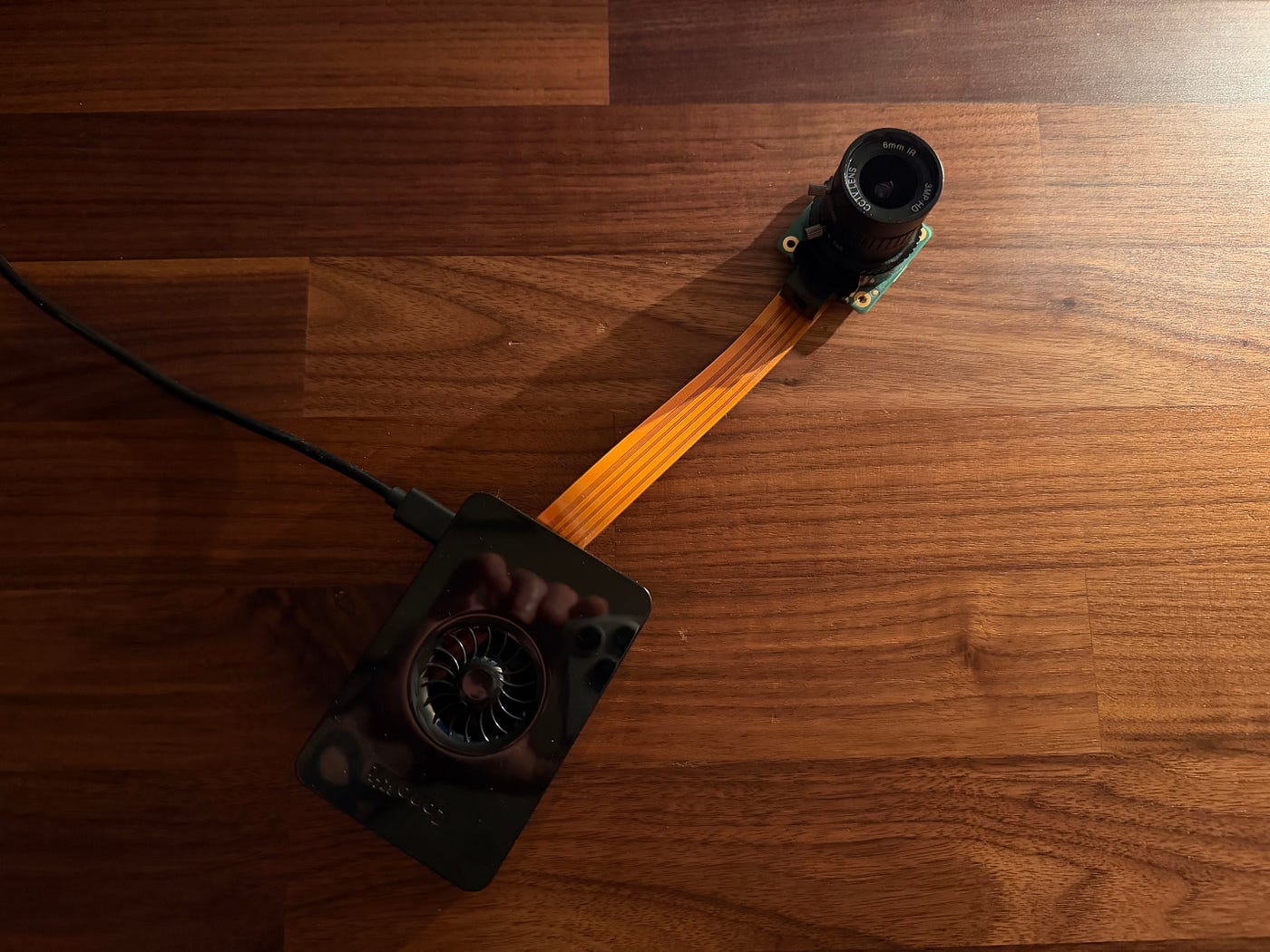 I Turned a $35 Computer Into a Live Security Camera With Go
