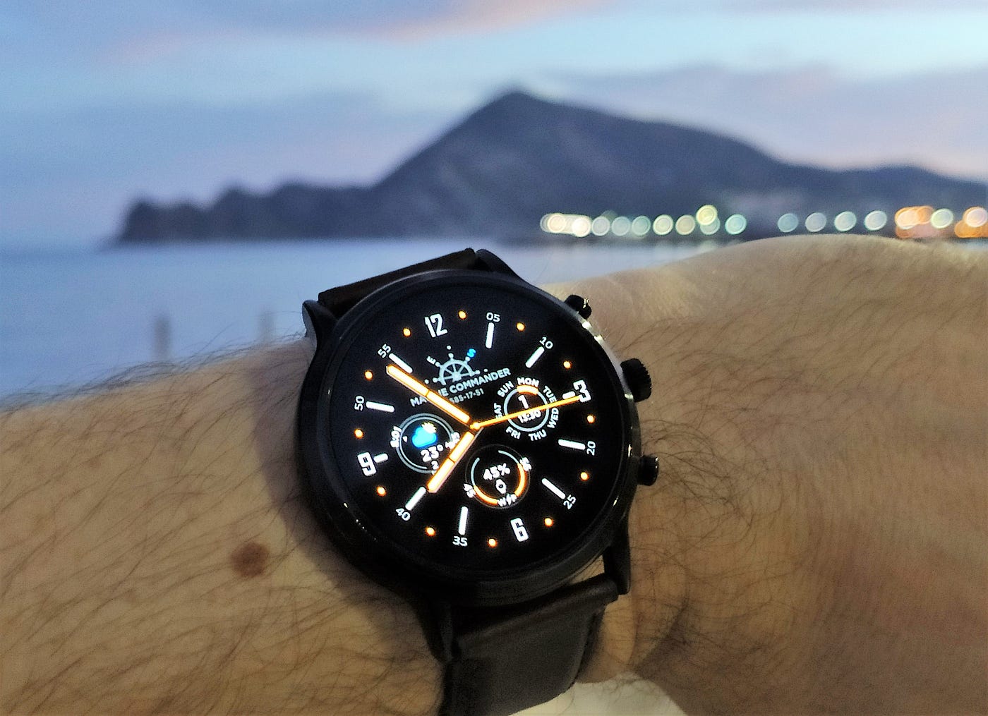 Fossil Gen 5 Carlyle HR and Wear OS — actual casual user review (Julianna  HR, Garrett HR) | by Alan Mendelevich | </dev> diaries