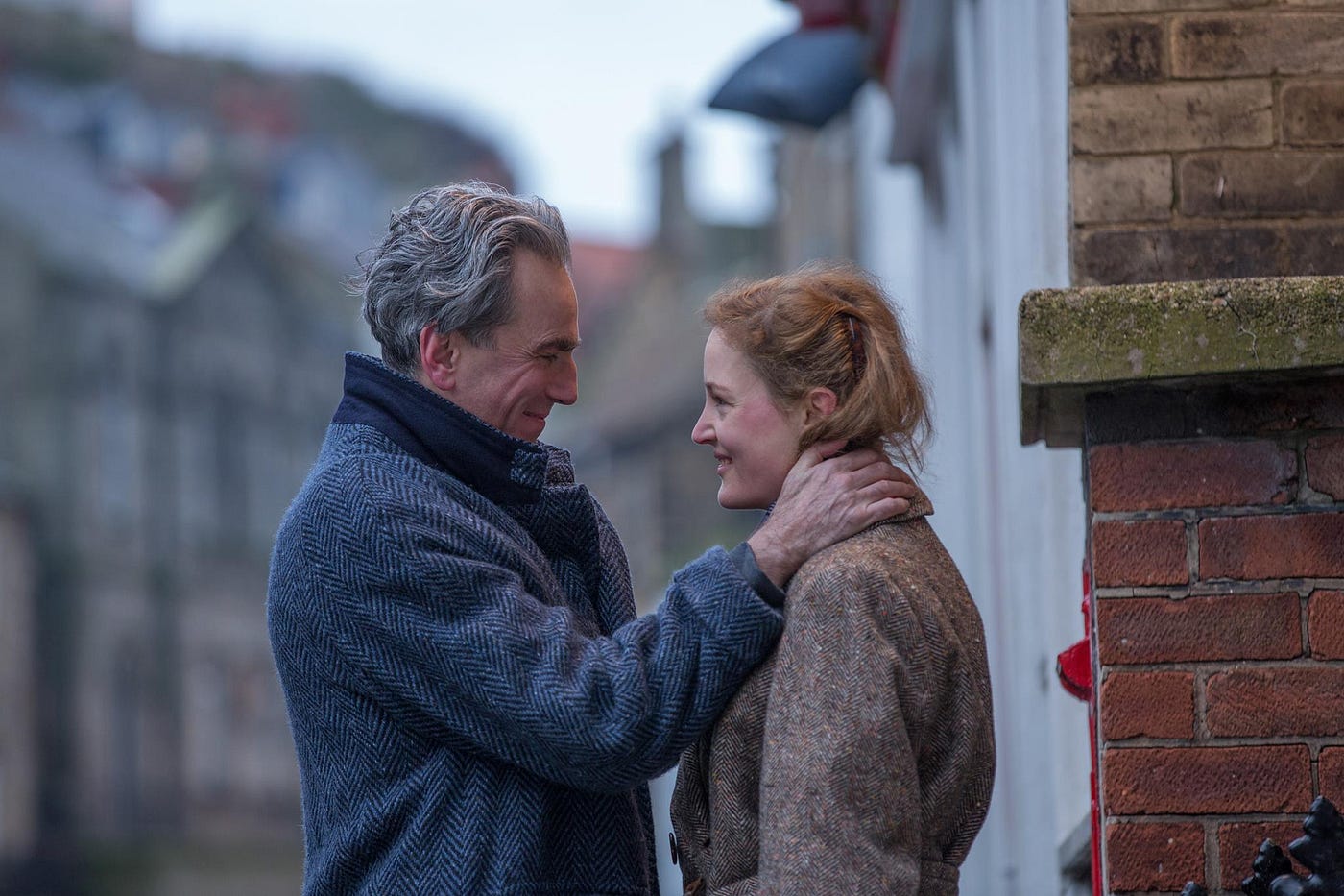 The Deadly Beautiful 'Phantom Thread' is Why We Need Daniel Day-Lewis, by  Chris Barsanti, Eyes Wide Open