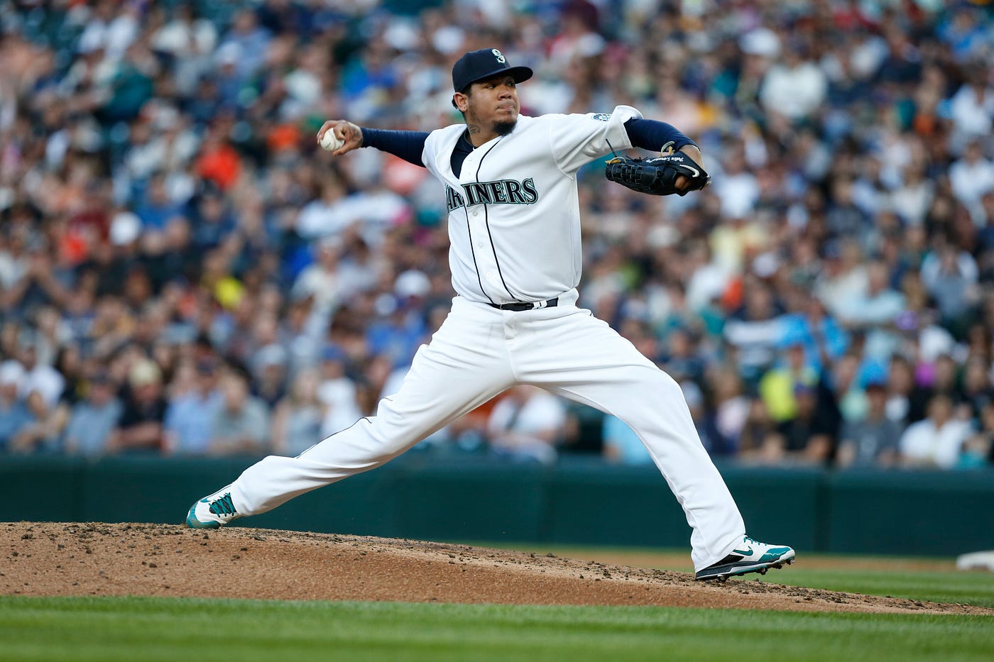 Classic Mariners Games: Félix Outduels Bumgarner | by Mariners PR | From  the Corner of Edgar & Dave