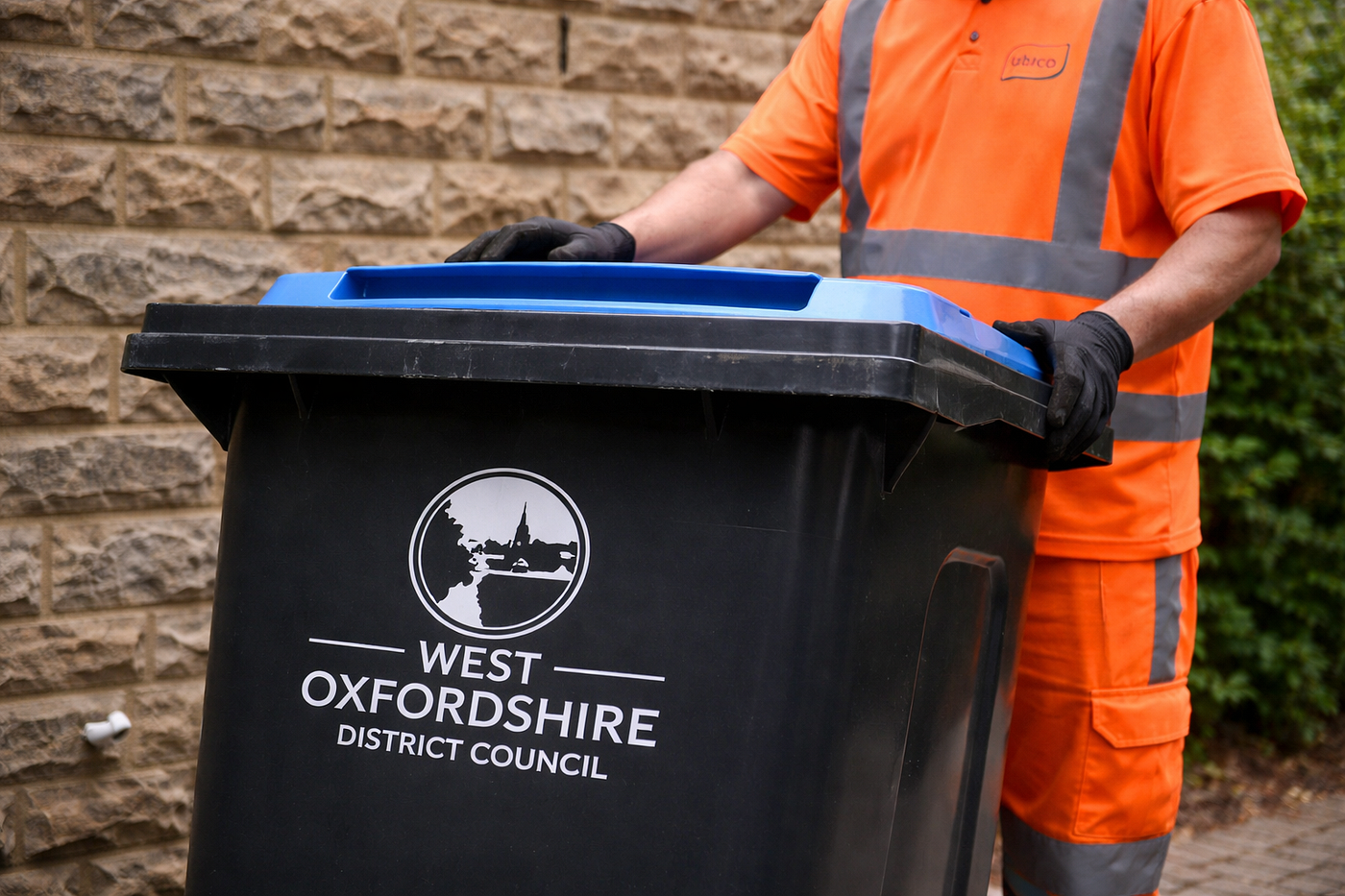 Improving communication and collaboration in business waste services through service design