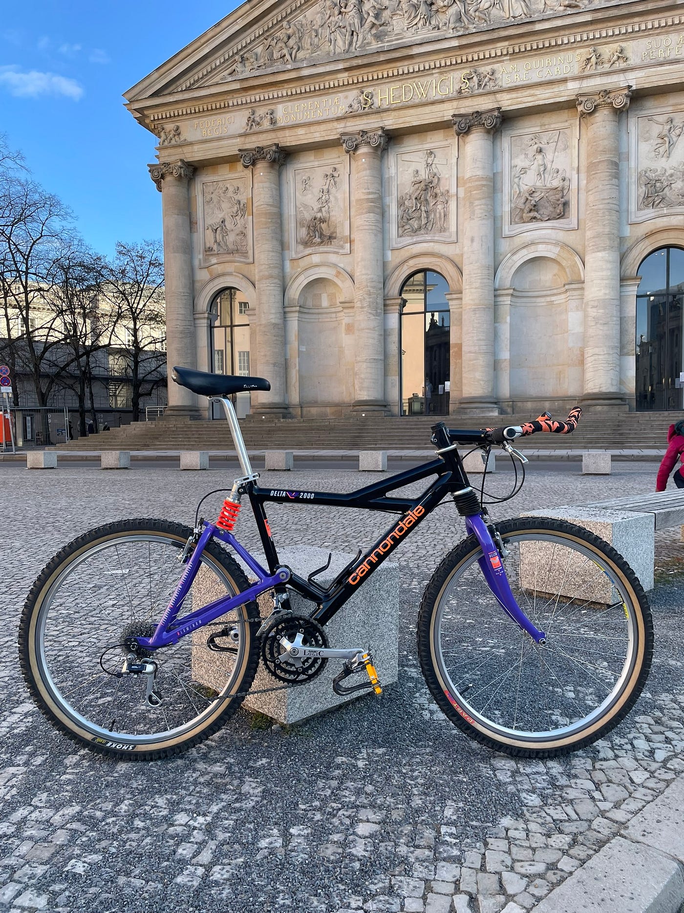The 1992 Cannondale Delta V 2000: The Revolutionary Pretty-Ugly