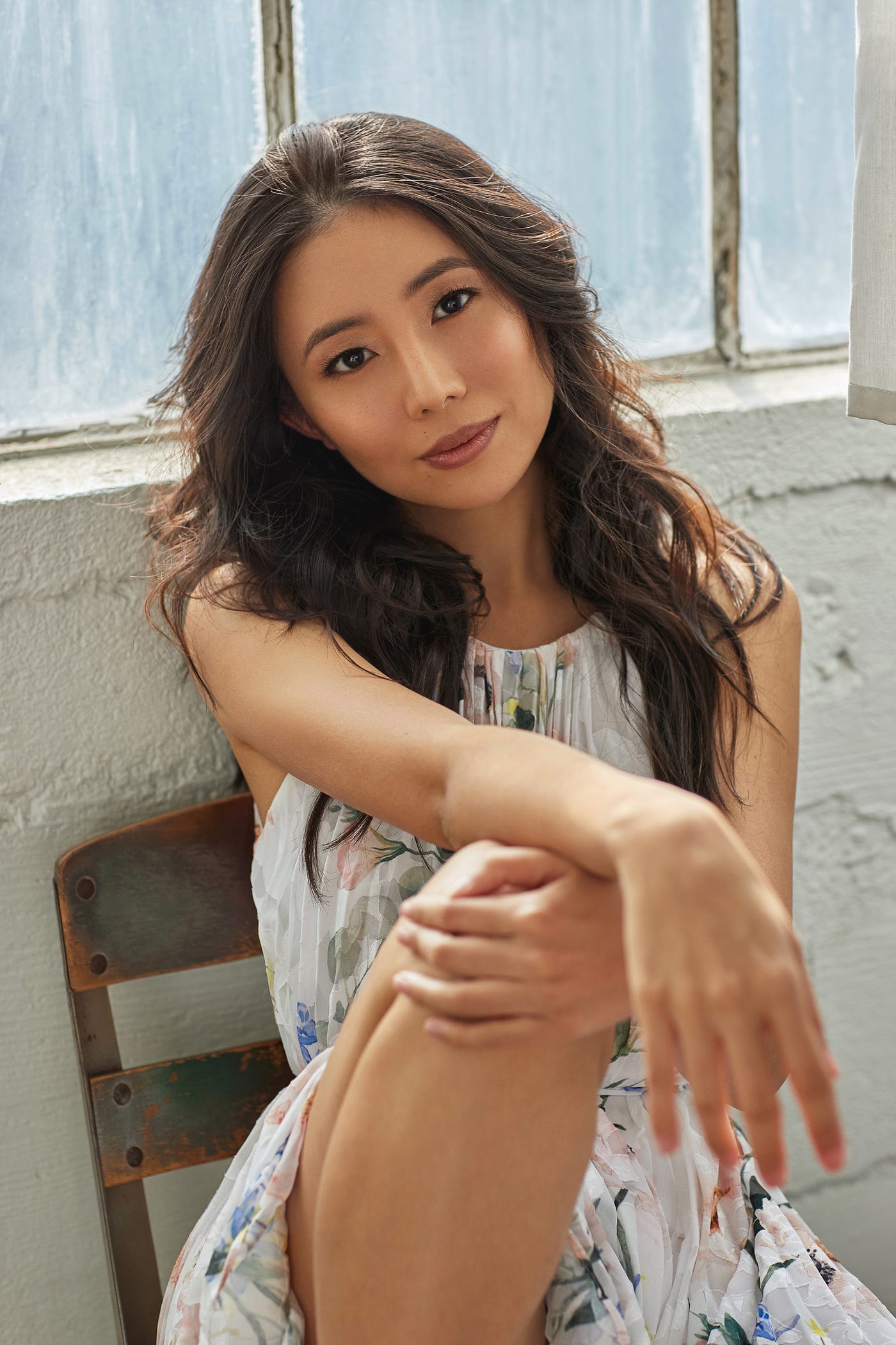 Actress Kelsey Wang: “One thing I hope to promote through my story is to  inspire others to dream and think with less boundaries” | by Ming S. Zhao |  Authority Magazine | Medium