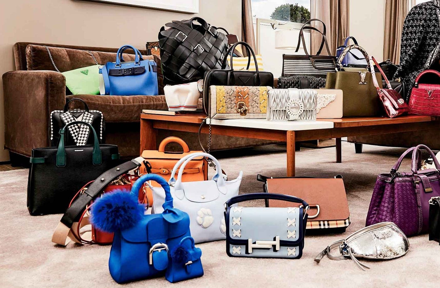 Elevate Your Style: Fashion Bags in Dubai, by Abubakrranao, Sep, 2023