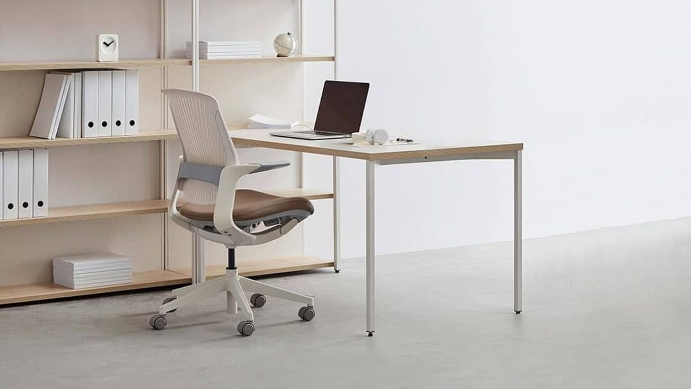 Why a Mesh Chair Feels Cold in Winter, and What That Tells You About Your Back