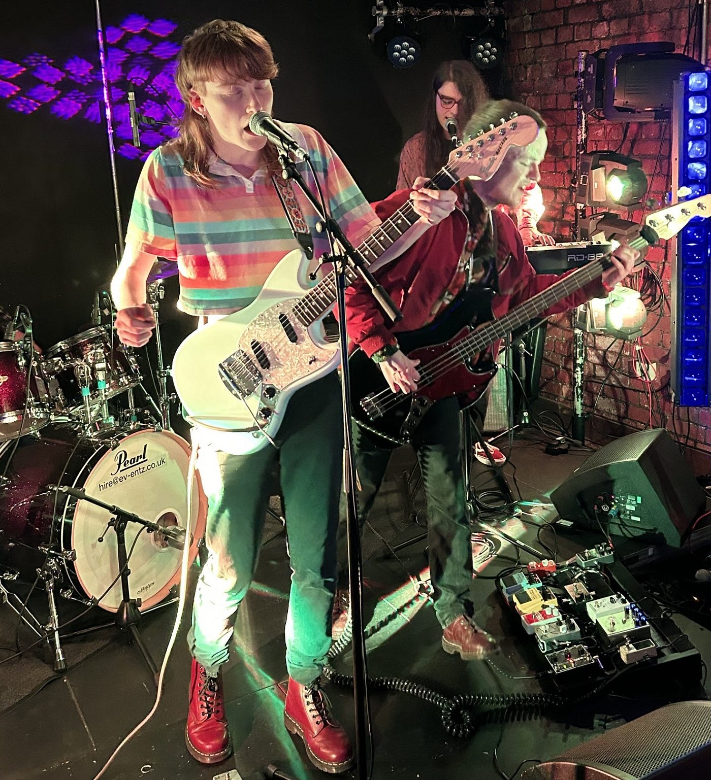 Epileptic Lizards: “The goal is an hour long song”