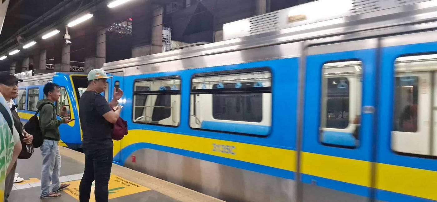 Dalian Train Back on MRT‑3 Rails for Dynamic Testing