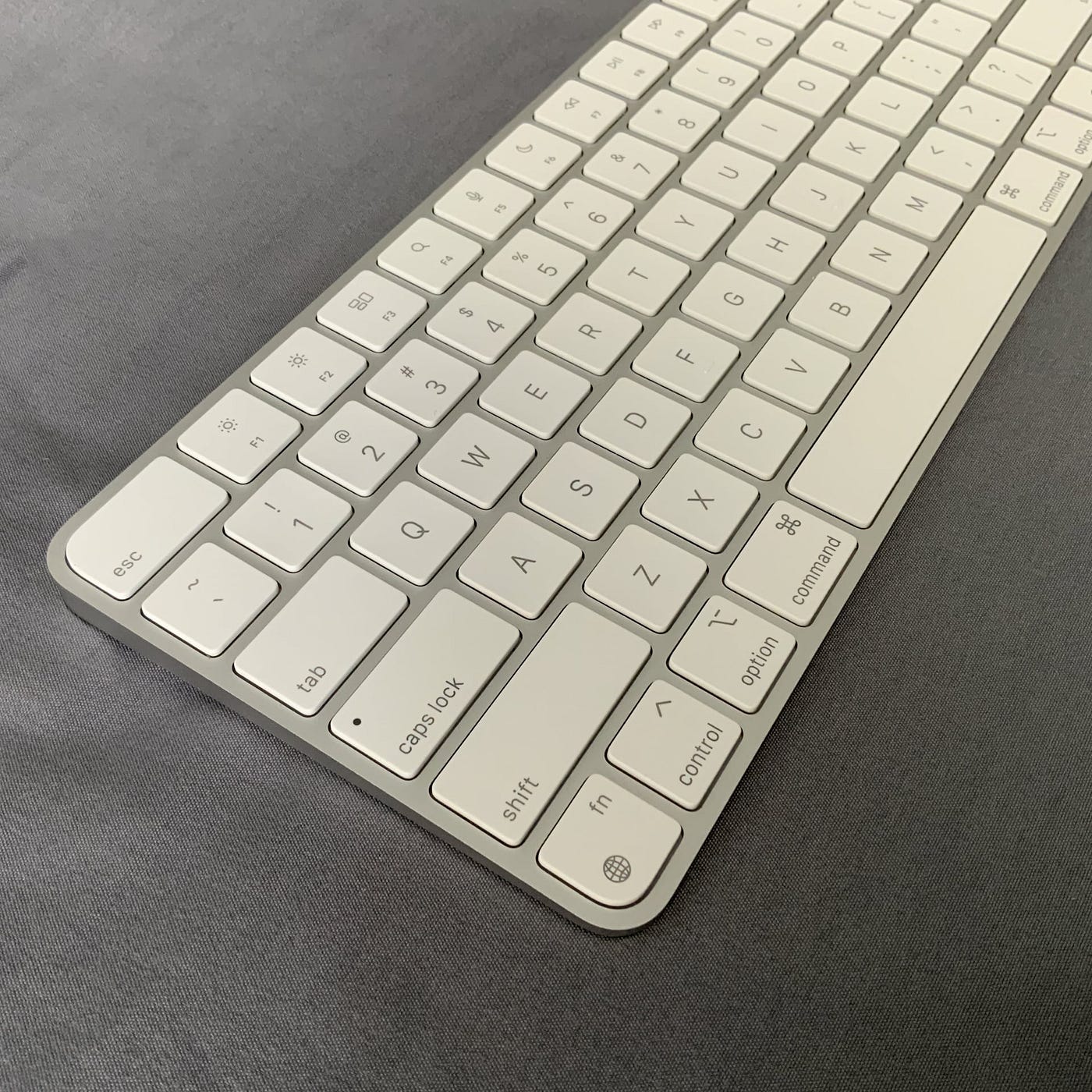 Apple Magic Keyboard with Touch ID is a Costly Mistake! | by Clark | Mac  O'Clock | Medium