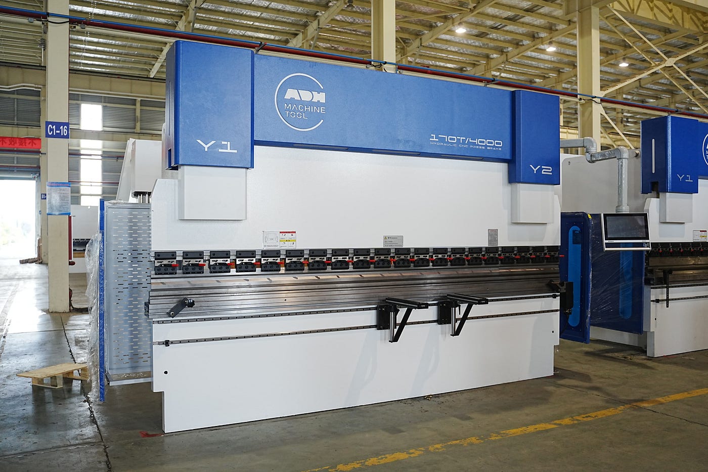 The $500,000 Mistake: Why Your Next CNC Press Brake Might Be a Paperweight