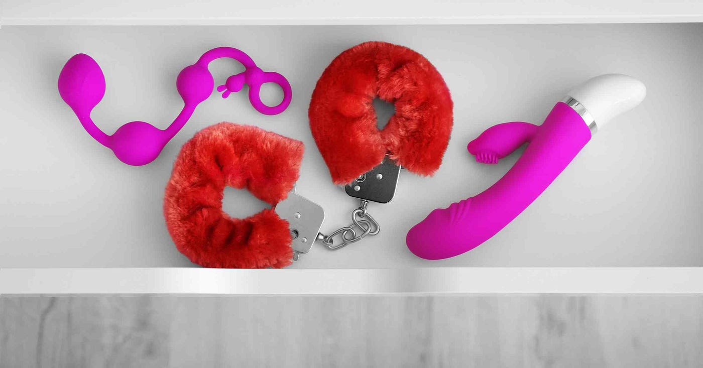 How To Travel With Sex Toys [A Complete Travel Guide] | by Veronica Hanson  | Medium