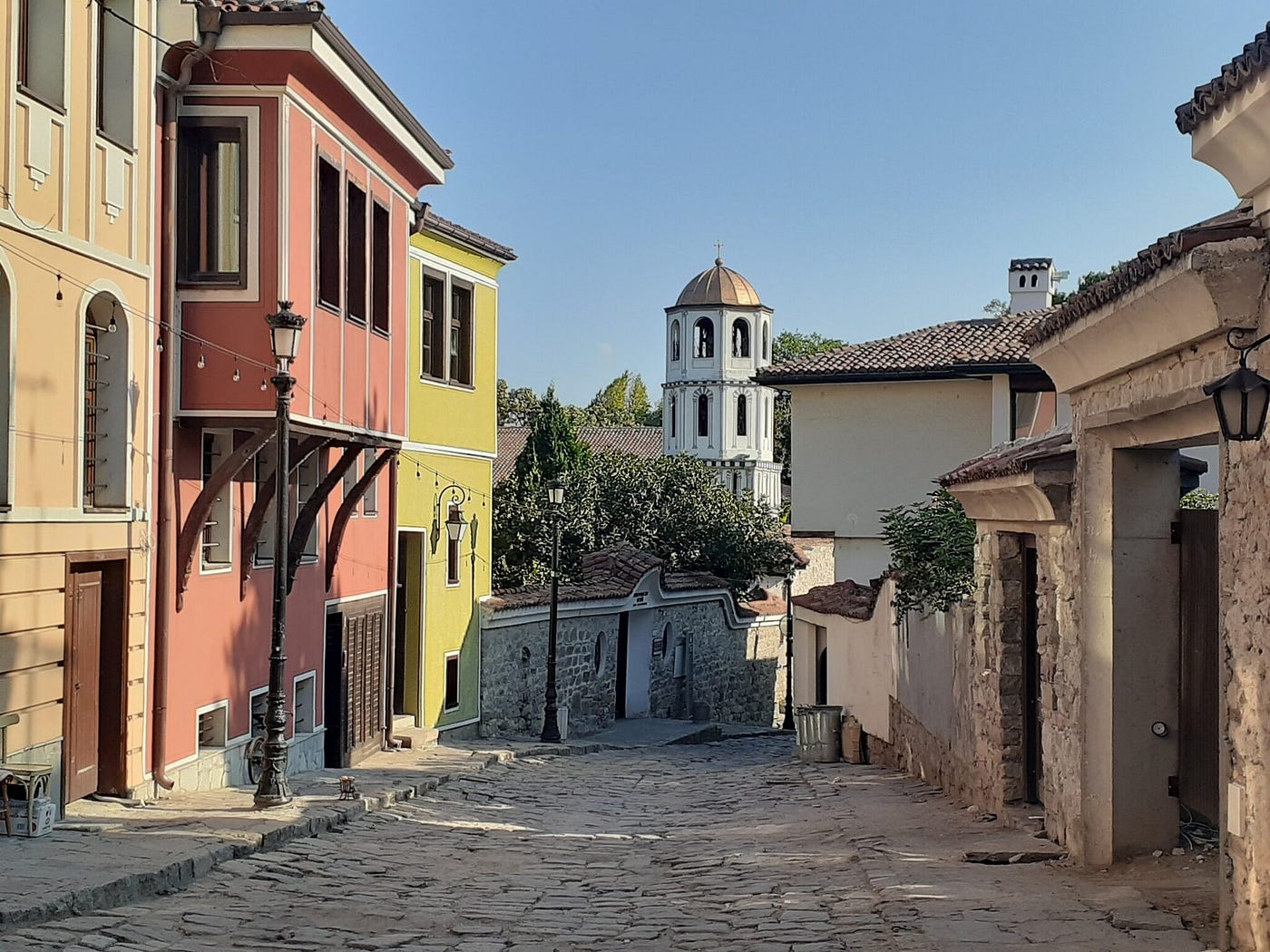 Stuck at the Border: How an Unexpected Hitchhiking Adventure Led Us to Bulgaria’s Most Beautiful…