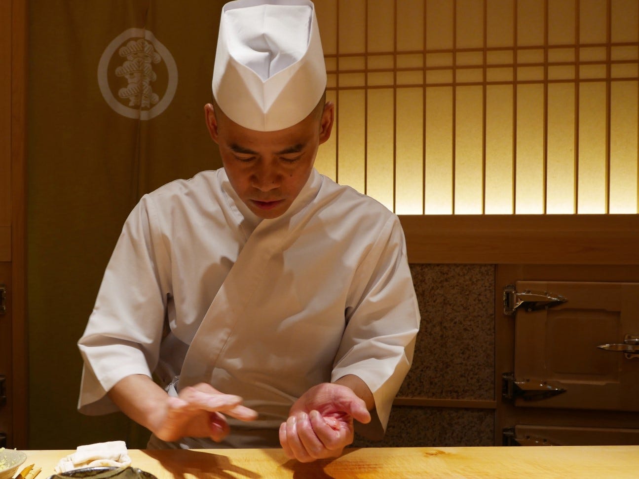 Saito: The Sushi God of Tokyo 