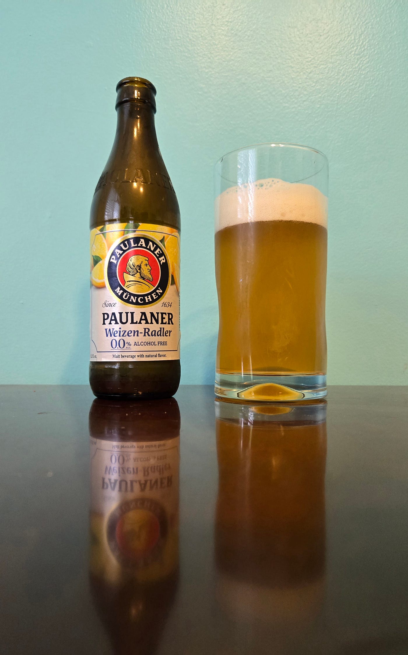 Beer with a Sunny Disposition. Paulaner Weizen-Radler NA